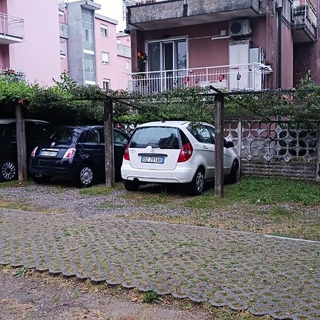 Lake Maggiore 2 Minutes Apartment Dormelletto Exterior photo
